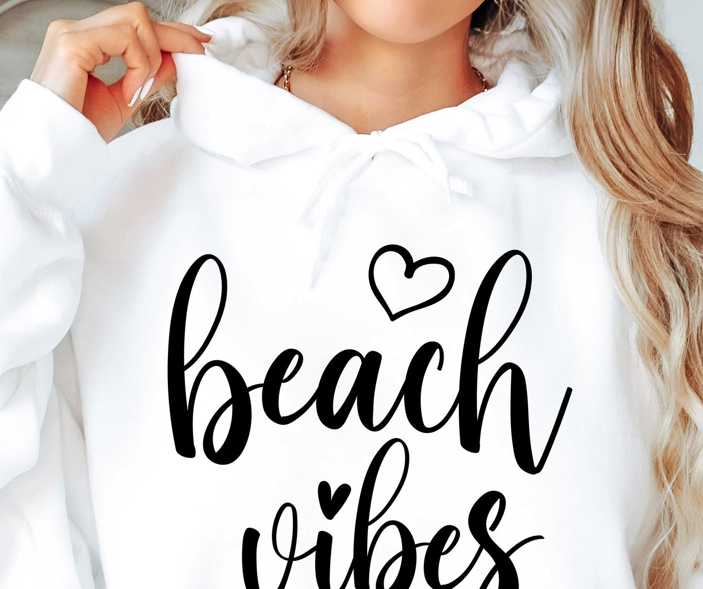 BEACH Vibes  SVG and PNG, Retro Font T-shirt Design, Svg Files For Cricut, Silhouette, Digital Download (1)