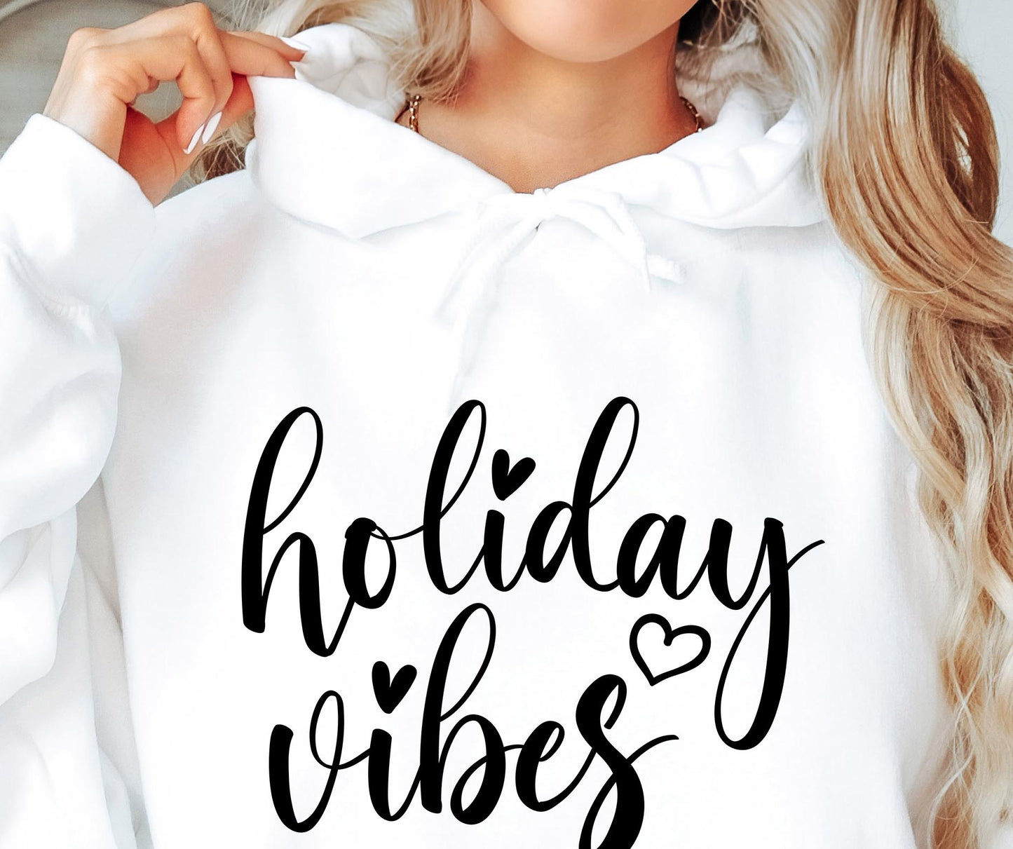 HOLIDAY Vibes  SVG and PNG, Retro Font T-shirt Design, Svg Files For Cricut, Silhouette, Digital Download (1)