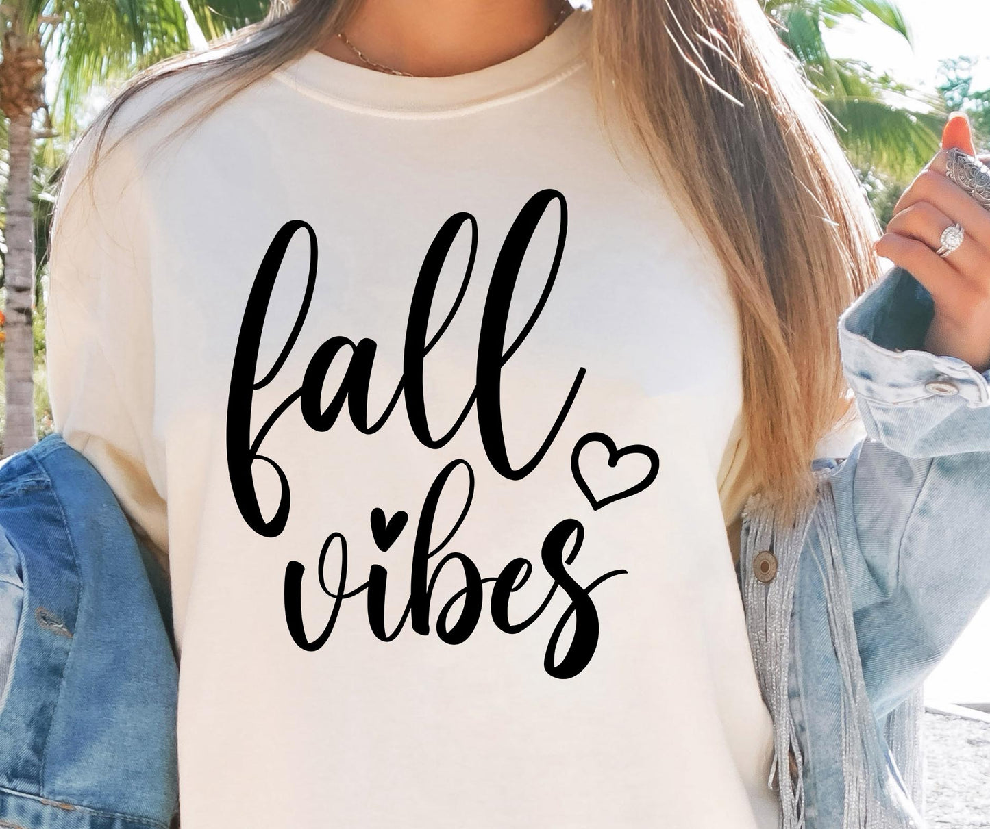 FALL Vibes  SVG and PNG, Retro Font T-shirt Design, Svg Files For Cricut, Silhouette, Digital Download (1)