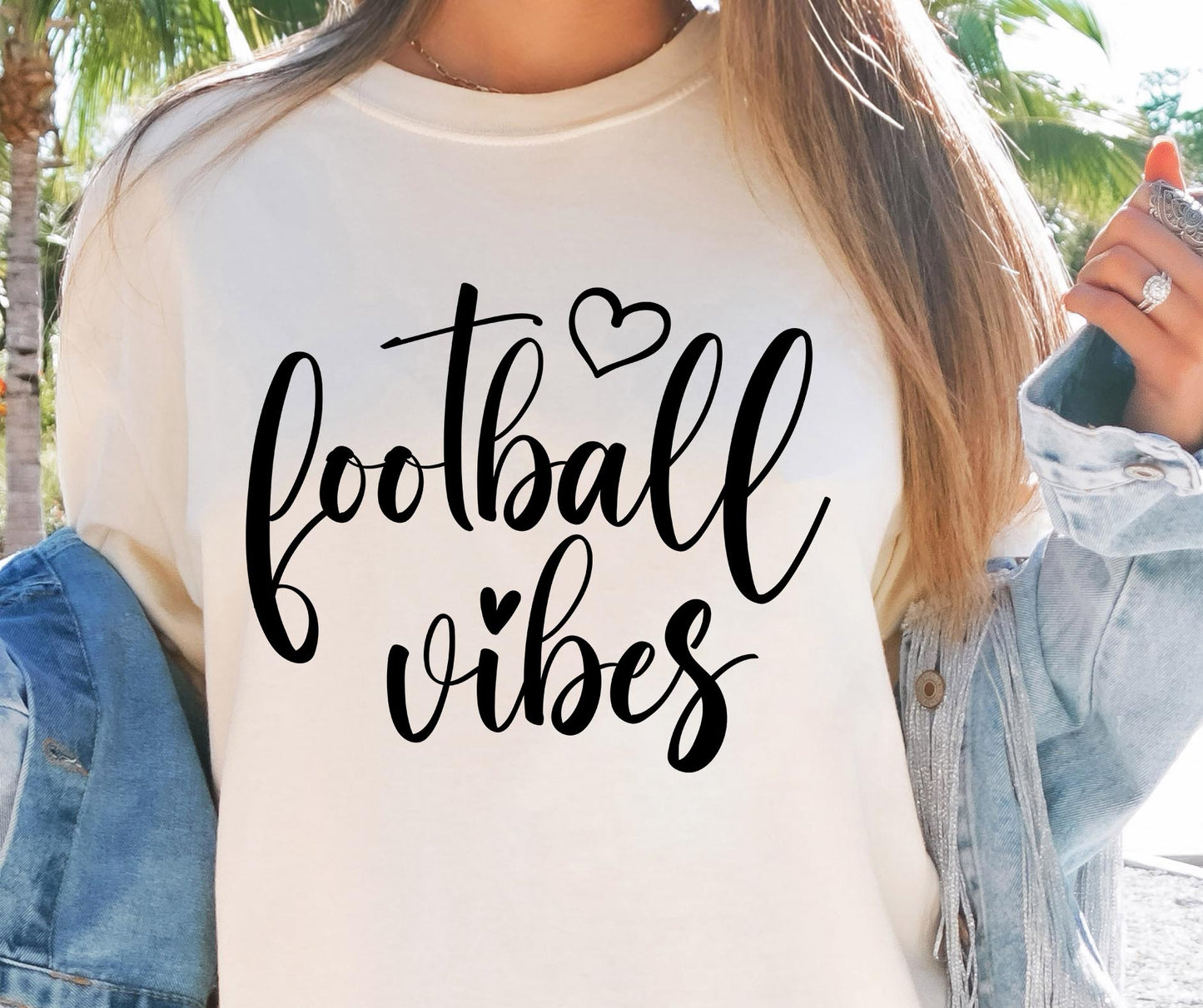 FOOTBALL Vibes  SVG and PNG, Retro Font T-shirt Design, Svg Files For Cricut, Silhouette, Digital Download (1)